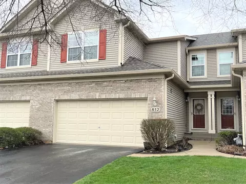Exterior - 852 Beech Dr, Elgin, IL 60120 photo 3 of 3