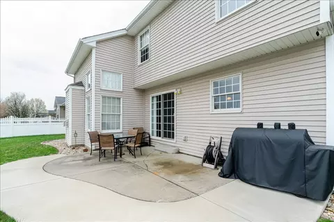 Exterior - 3138 Butterfly Dr, Normal, IL 61761 photo 3 of 8