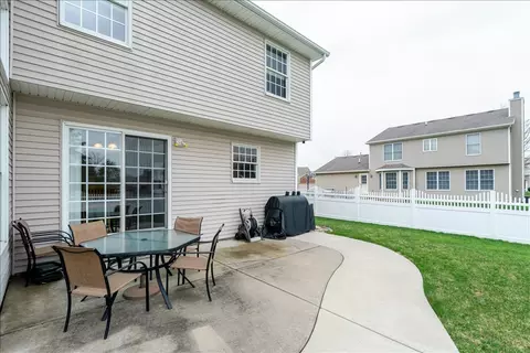 Exterior - 3138 Butterfly Dr, Normal, IL 61761 photo 2 of 8