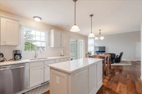 Kitchen - 3138 Butterfly Dr, Normal, IL 61761 photo 5 of 6