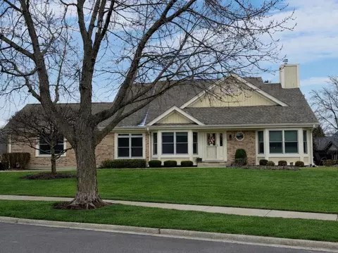 10709 Hollow Tree Rd, Orland Park, IL 60462