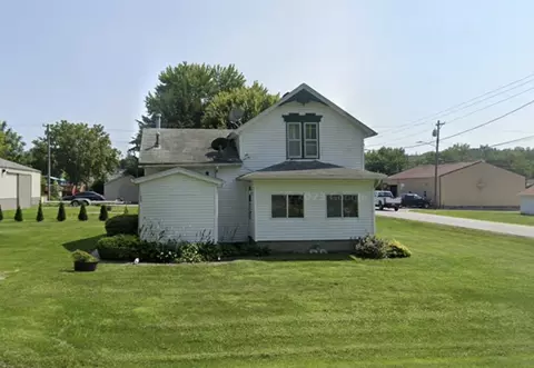 100 4th Ave E, Andalusia, IL 61232