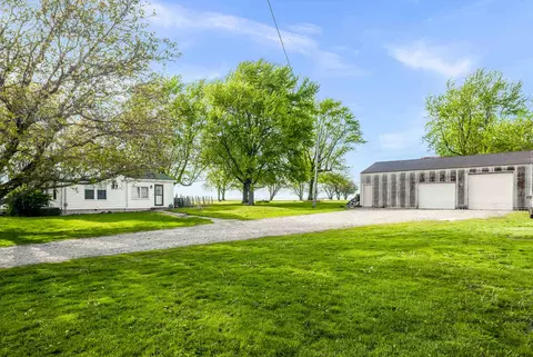 30474 E 325 North Rd, Le Roy, IL 61752 photo 21