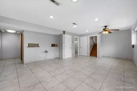 Living - 416 S Prospect Ave, Itasca, IL 60143 photo 6 of 7