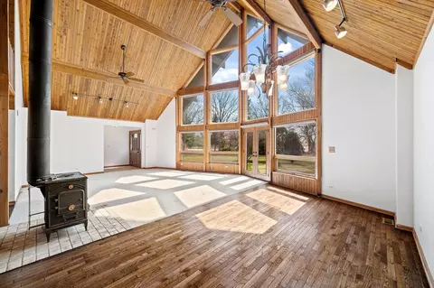 Living - 5 N584 Dunham Trails Rd, Wayne, IL 60184 photo 1 of 6