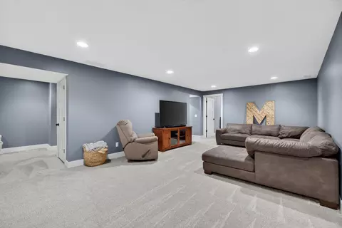 Other - 339 Hillside Dr, Eldridge, IA 52748 photo 10 of 12