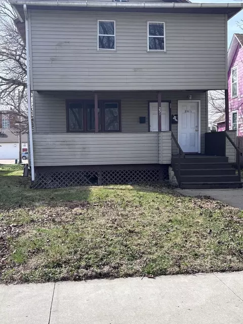 231 3rd Ave, Clinton, IA 52732