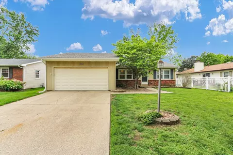 2007 Branch Rd, Champaign, IL 61821