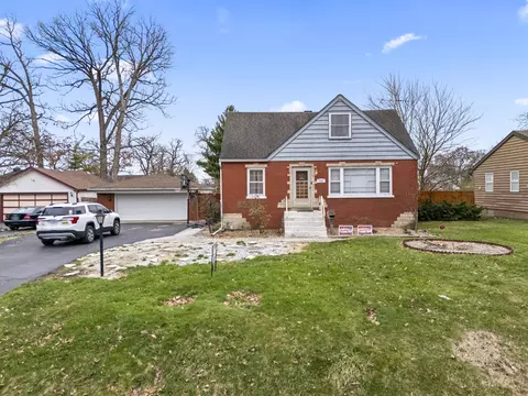 7241 W 109th Pl, Worth, IL 60482