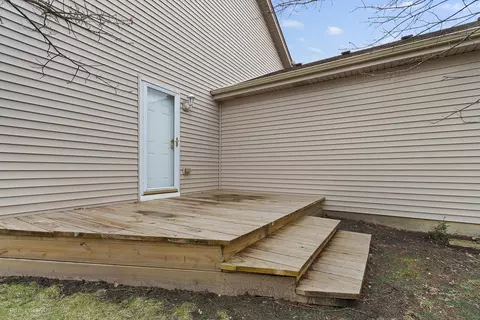 Exterior - 4709 W Iris Ln, Monee, IL 60449 photo 4 of 6