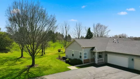12175 Quail Ridge Dr #12175, Huntley, IL 60142
