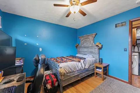 Bedroom - 1809 Augusta Dr, Champaign, IL 61821 photo 2 of 4