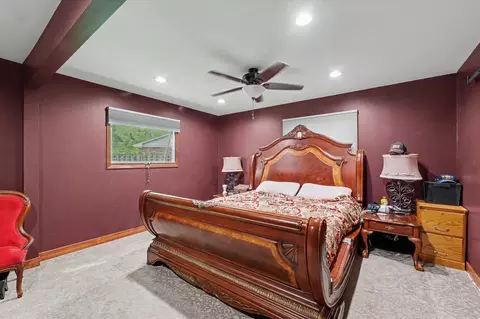 Bedroom - 1809 Augusta Dr, Champaign, IL 61821 photo 3 of 4