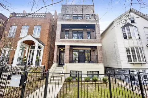 1341 W George St #3, Chicago, IL 60657