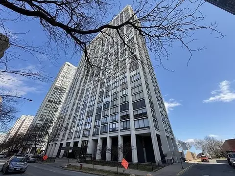 5445 N Sheridan Rd #1104, Chicago, IL 60640