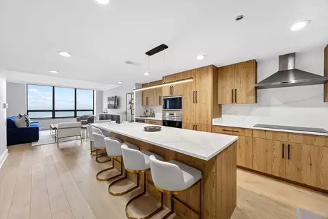 Kitchen - 180 E Pearson St #3702, Chicago, IL 60611 photo 4 of 6