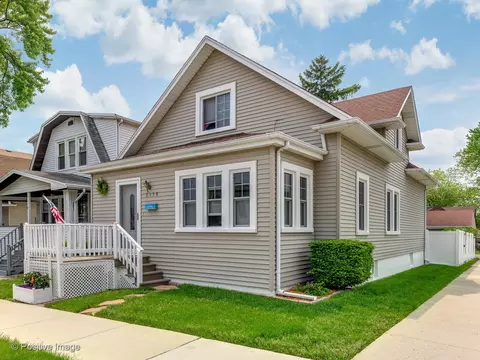 2158 N 74th Ave, Elmwood Park, IL 60707