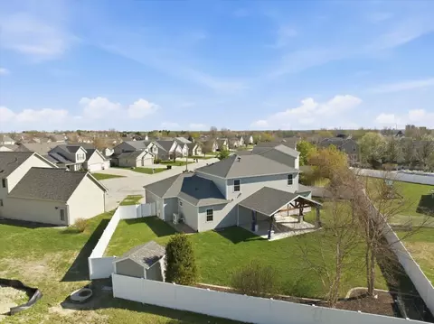 View/Area - 1813 Partridge Pt, Normal, IL 61761 photo 2 of 5