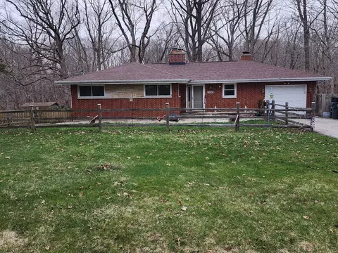 39266 N North Ave, Beach Park, IL 60099