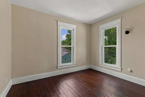 Bedroom - 1819 15th St, Moline, IL 61265 photo 2 of 6