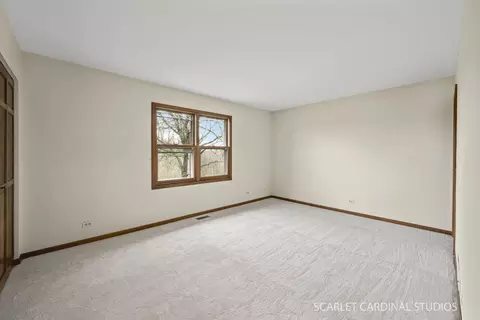 Bedroom - 749 Holly Dr, Bartlett, IL 60103 photo 4 of 4
