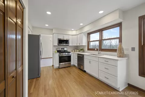 Kitchen - 749 Holly Dr, Bartlett, IL 60103 photo 2 of 4