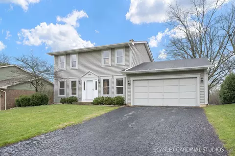 Exterior - 749 Holly Dr, Bartlett, IL 60103 photo 2 of 5