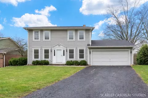 749 Holly Dr, Bartlett, IL 60103