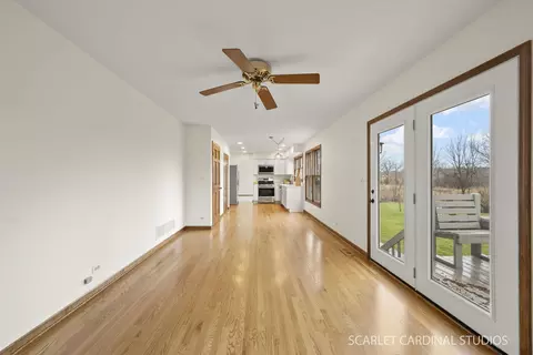 Living - 749 Holly Dr, Bartlett, IL 60103 photo 3 of 4