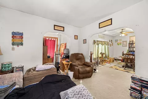 Living - Undisclosed, Spring Valley, IL 61362 photo 2 of 3