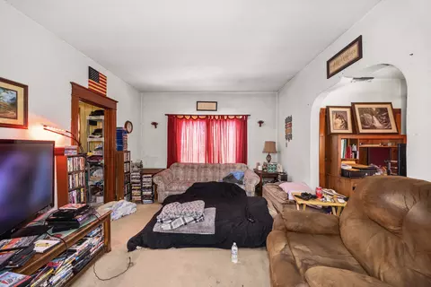 Living - Undisclosed, Spring Valley, IL 61362 photo 1 of 3