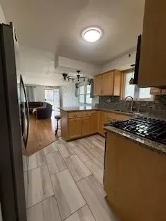 Kitchen - 2900 E 101st St, Chicago, IL 60617 photo 4 of 5