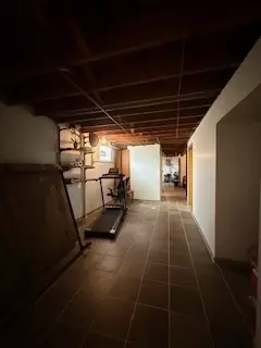 Entry Way - 2900 E 101st St, Chicago, IL 60617 photo 1 of 1