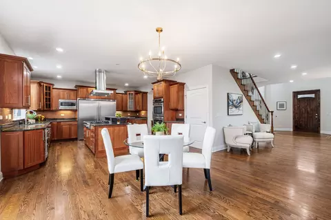 Dining - 3202 Dell Pl, Glenview, IL 60025 photo 1 of 2