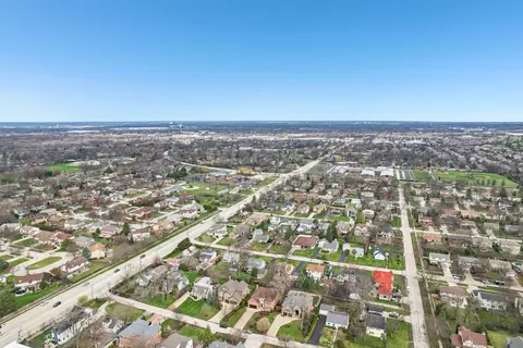 View/Area - 3202 Dell Pl, Glenview, IL 60025 photo 2 of 3