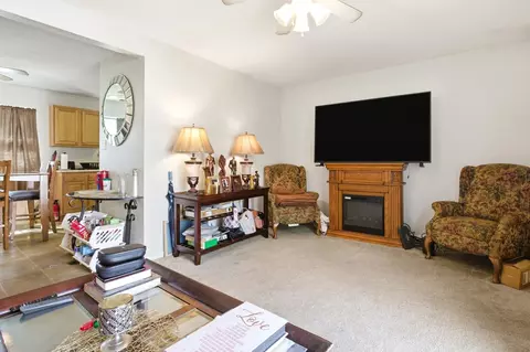 Living - 16237 Homan Ave, Markham, IL 60428 photo 1 of 2