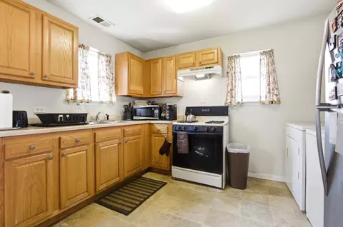 Kitchen - 16237 Homan Ave, Markham, IL 60428 photo 1 of 1
