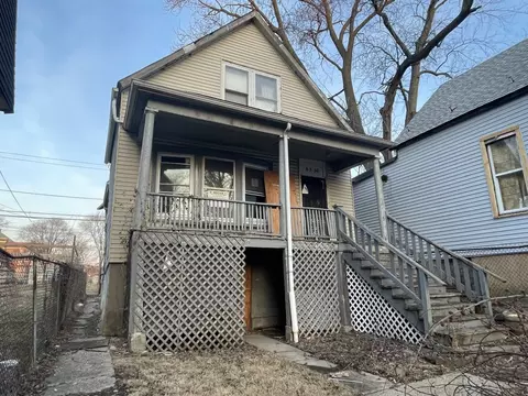 Exterior - 6530 S Carpenter St, Chicago, IL 60621 photo 3 of 5