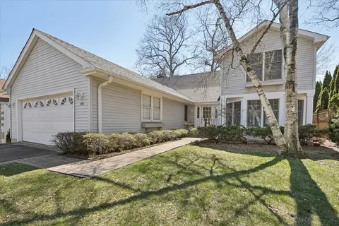 Exterior - 209 E Washington Ave, Lake Bluff, IL 60044 photo 1 of 6