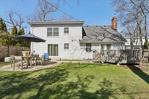 Exterior - 209 E Washington Ave, Lake Bluff, IL 60044 photo 6 of 6