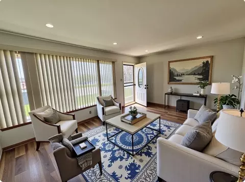 Living - 7416 W 63rd Pl, Summit, IL 60501 photo 1 of 1