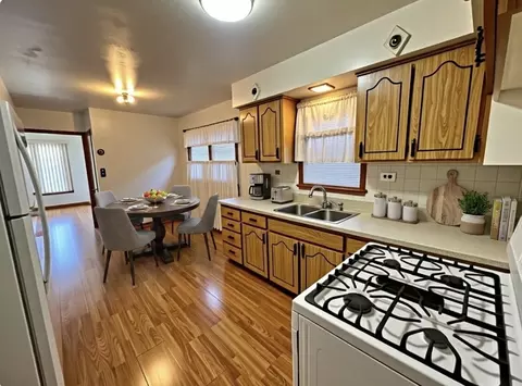 Kitchen - 7416 W 63rd Pl, Summit, IL 60501 photo 1 of 1