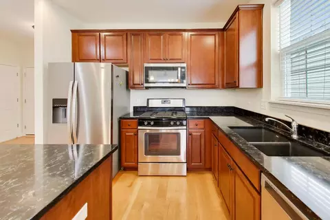 Kitchen - 1824 Alta Dr, Volo, IL 60020 photo 2 of 2