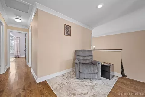 Entry Way - 970 Waterside Ct, Aurora, IL 60502 photo 3 of 3