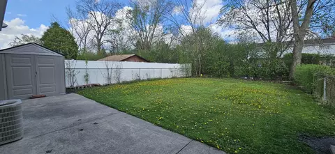 Exterior - 9449 Dee Rd, Des Plaines, IL 60016 photo 3 of 3