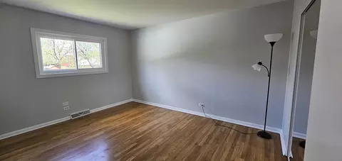 Bedroom - 9449 Dee Rd, Des Plaines, IL 60016 photo 1 of 3