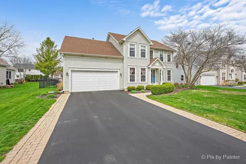 2829 Miller Rd, Geneva, IL 60134