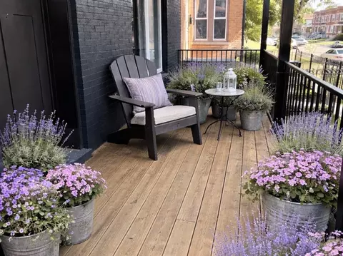 7042 S Eberhart Ave, Chicago, IL 60637