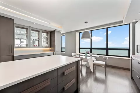 Kitchen - 180 E Pearson St #6003, Chicago, IL 60611 photo 5 of 7