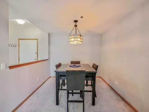 Dining - 3135 Town Square Dr #104, Rolling Meadows, IL 60008 photo 2 of 2